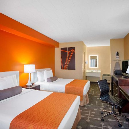 Howard Johnson By Wyndham College Park Exterior foto